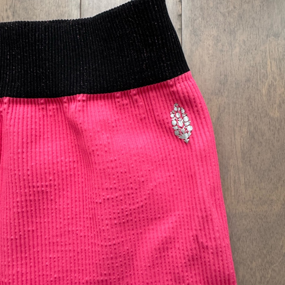 NWOT Free People Movement Happiness Runs Prajna Shorts - Picture 6 of 10